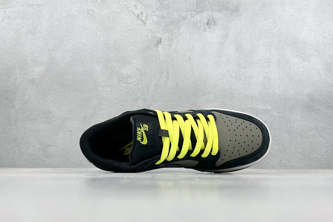 260 NIKE Dunk ALPHANUMERiC A 504750-078