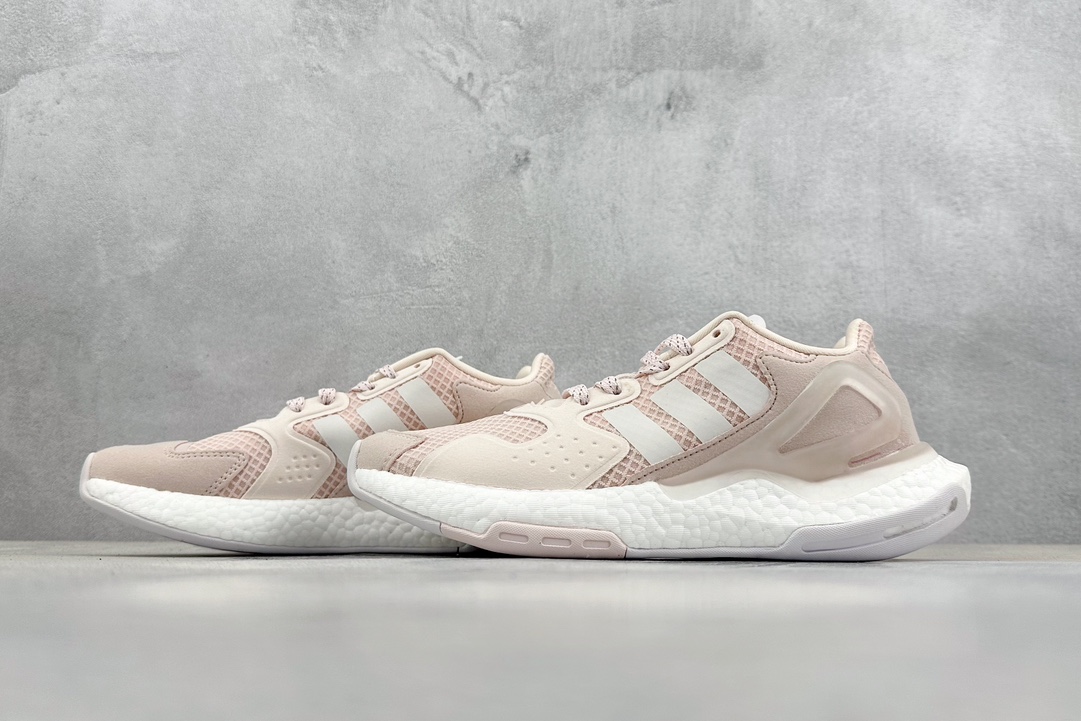 180 Adidas Day Jogger 夜行者二代 FW0239