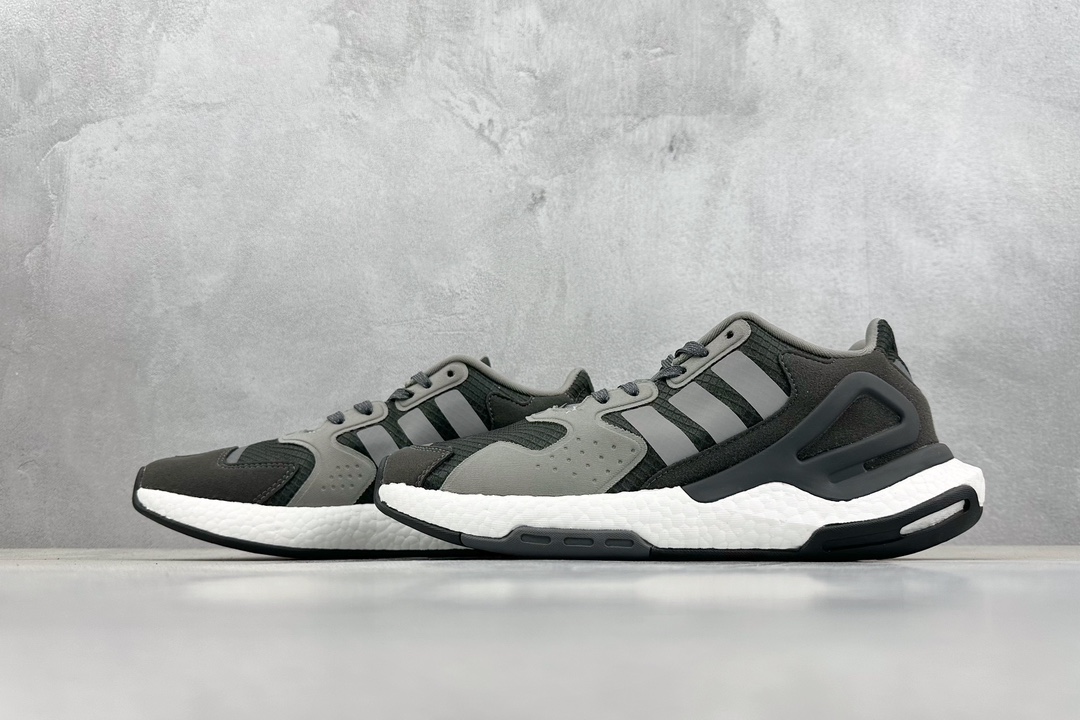180 Adidas Day Jogger 夜行者二代 陈奕迅同款经典运动鞋 FW3019