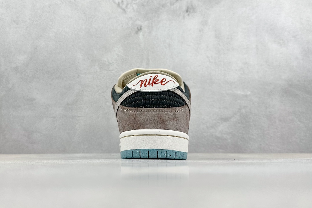 340 S2 Nk SB Dunk Low ”Big Money Savings” 大促销主题 浮雕 SB低帮休闲板鞋 FZ3129-200