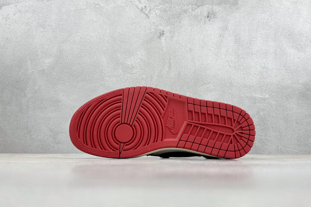 220 私 Trophy Room x Air Jordan AJ1 Low 低帮 乔丹之子联名白黑红 FN0432-100