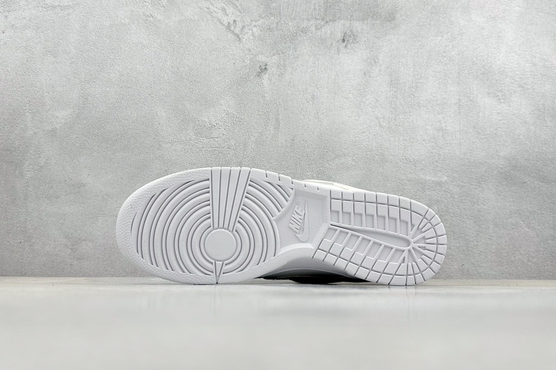 320 私 Nike SB Dunk Low 中国年限定 玉龙三太子 DV0831-101