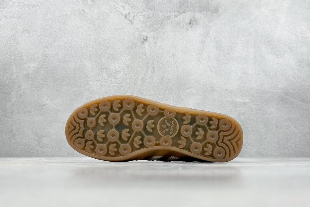 190 AD Gazelle Indoor Trainers 羚羊内训系列低帮德训风板鞋 IF1808