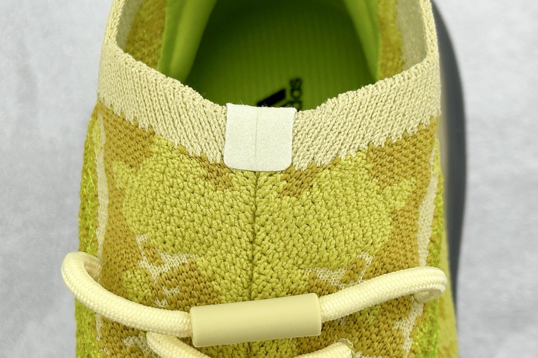 370 S2版 Adidas Yeezy 380 Boost 椰子380 “Stone Salt”荧光黄天使 FZ4990