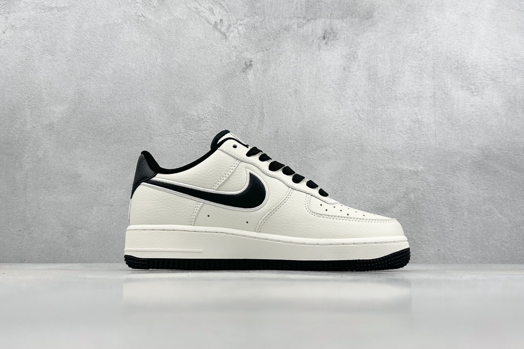 240 Nike Air Force 1 Low 07 x NOCTA 白黑 NO0224-023