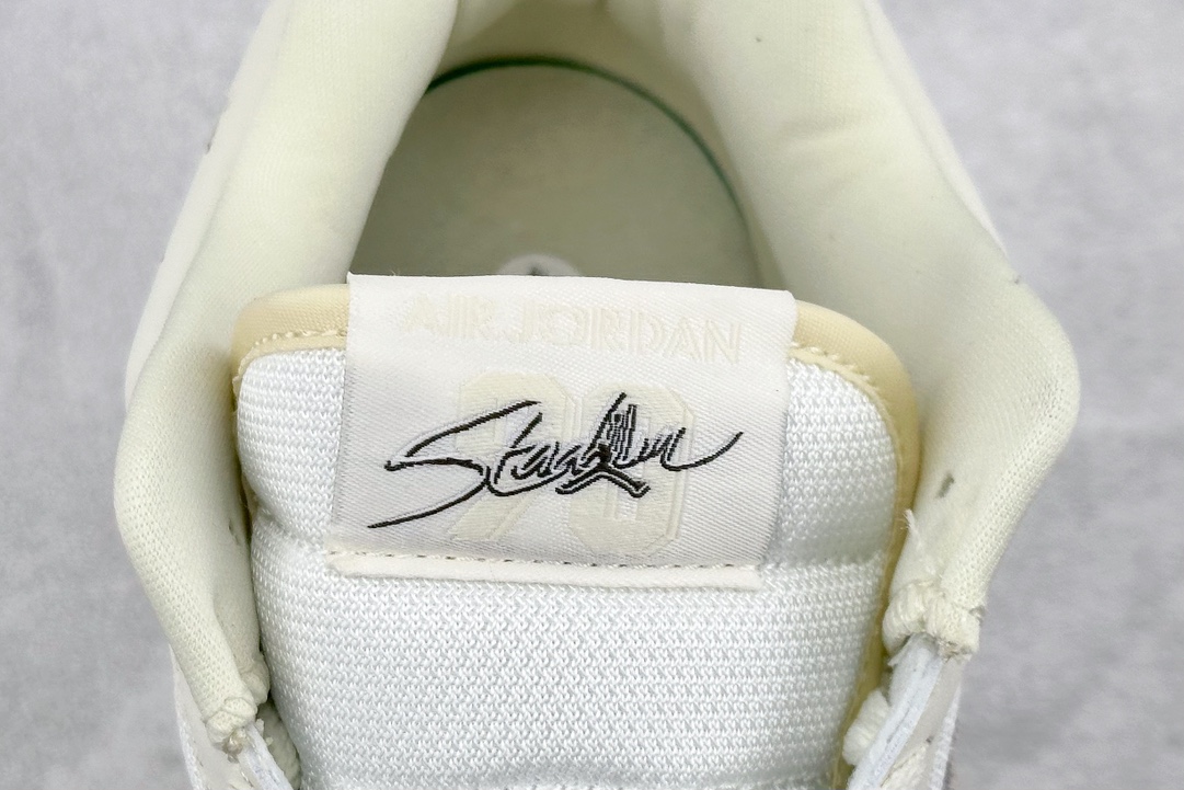 200 Air Jordan Stadium 90 缓震防滑休闲运动板鞋 DX4397-110
