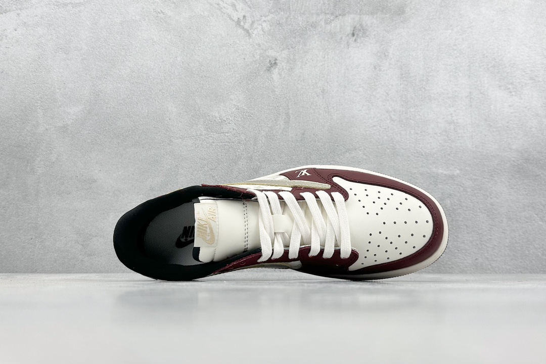280 Travis Scott x Nike Air Jordan 1 Low x Louis Vuitton Air Jordan 1 Low 龙年限定倒钩 LX1988-400