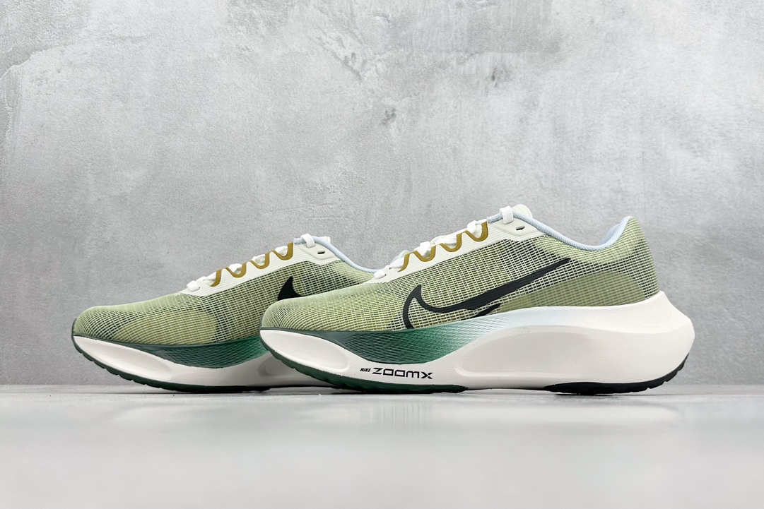 200 Nk Zoom Fly 5超轻休闲缓震碳板跑步鞋 FV3632-301