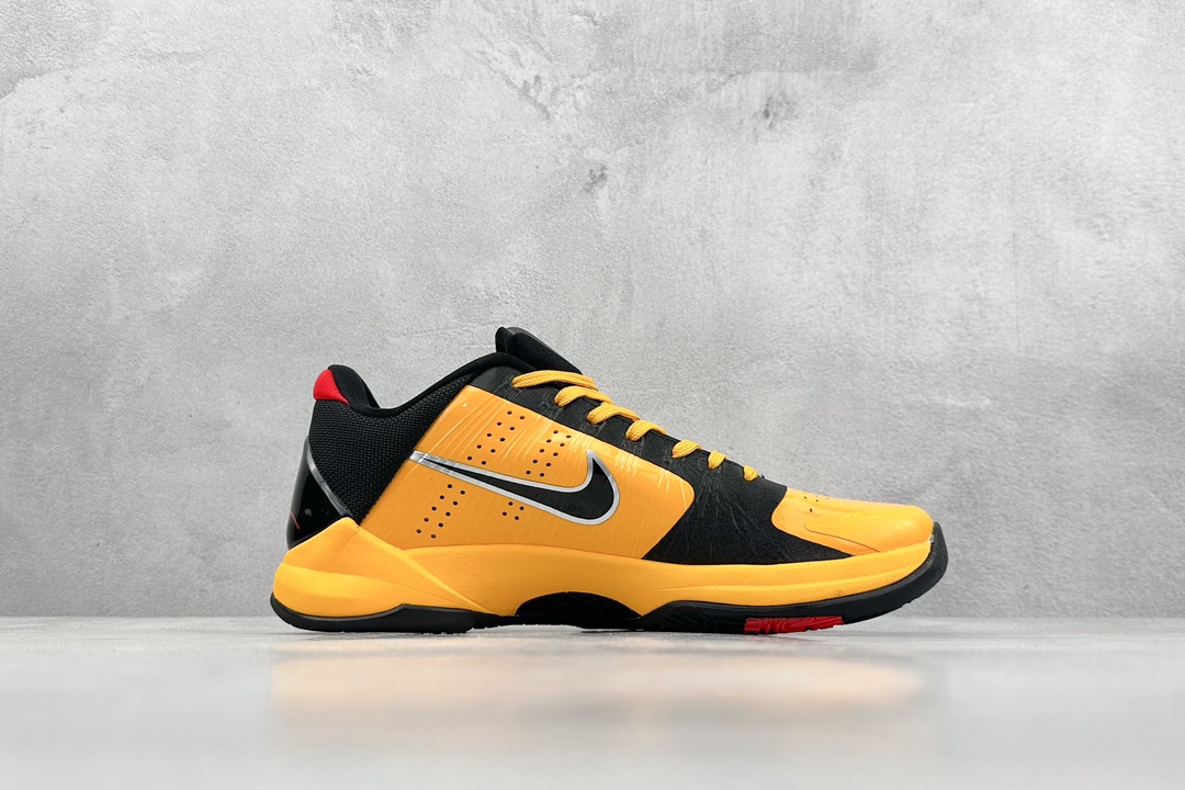 300 GJR版 NK Zoom Kobe ZK5 ”Bruce Lee” 科比五代 李小龙黑黄 CD4991-700