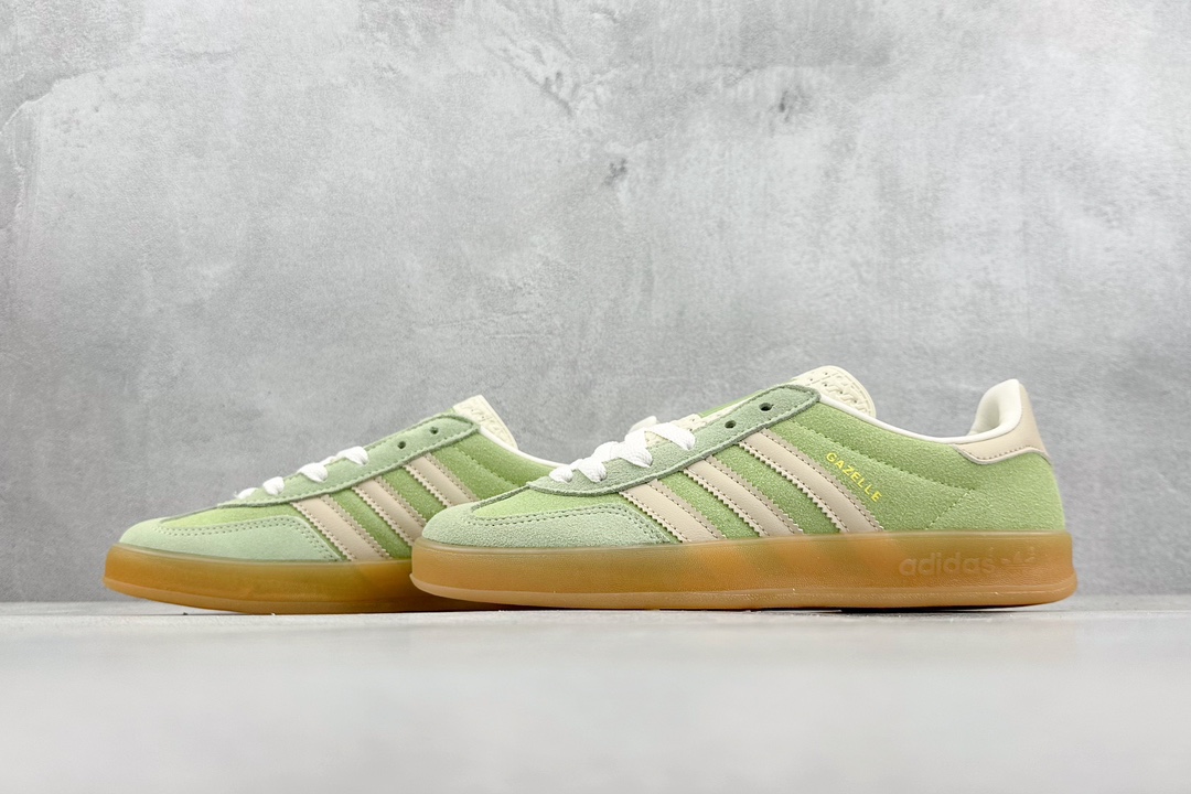 140 救市版 AD Gazelle Indoor Trainers 羚羊内训系列低帮复古百搭休闲运动德训风板鞋 IE2948