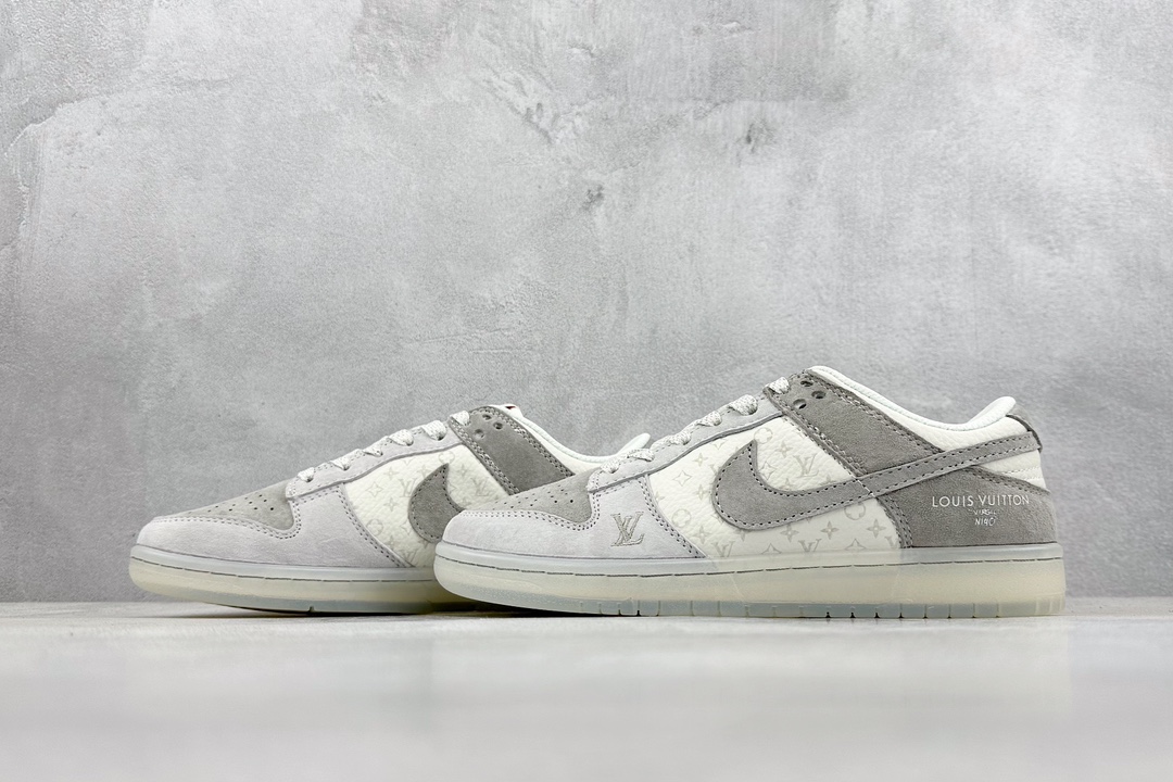 280 LV x Nike Dunk Low 米灰水晶底此款主张打破传统的工业化流水线设计限制  CR8033-503