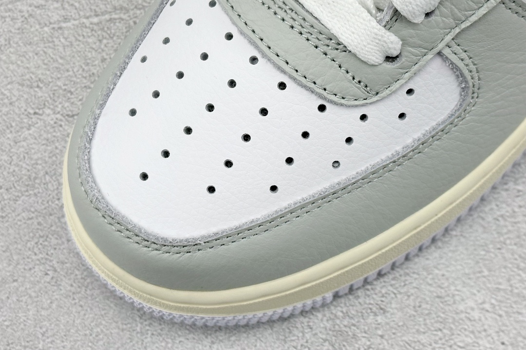 160 奥特莱斯尾单 Nike Air Force 1 07  DZ2522-001