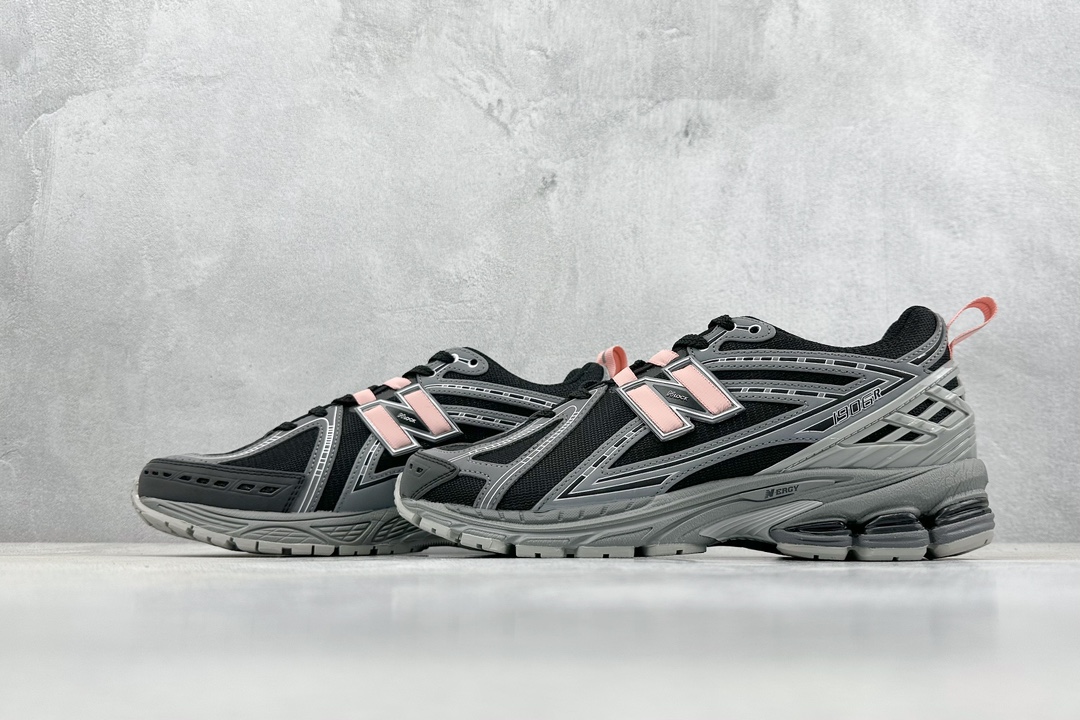 240 C版 New Balance 1906系列复古老爹风休闲运动慢跑鞋 M1906RHC