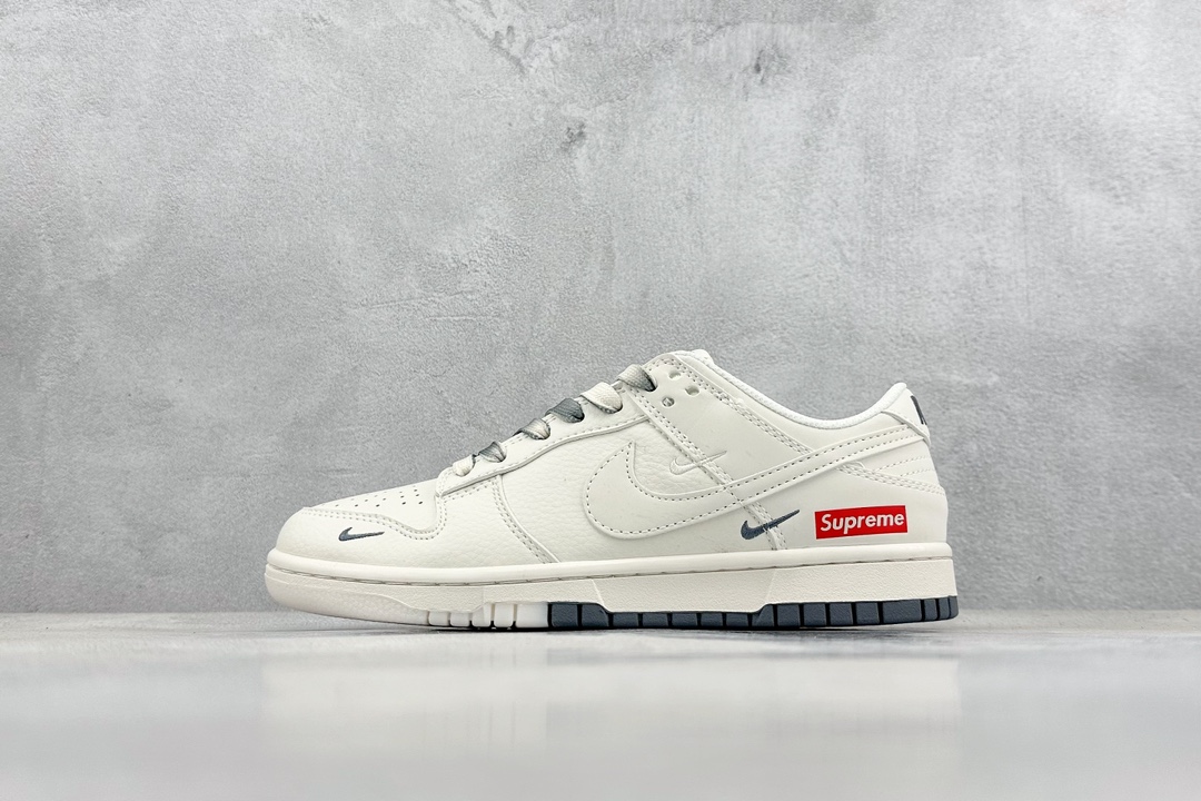 280 Supreme x Nike Dunk Low 白灰双拼 BB8675-105