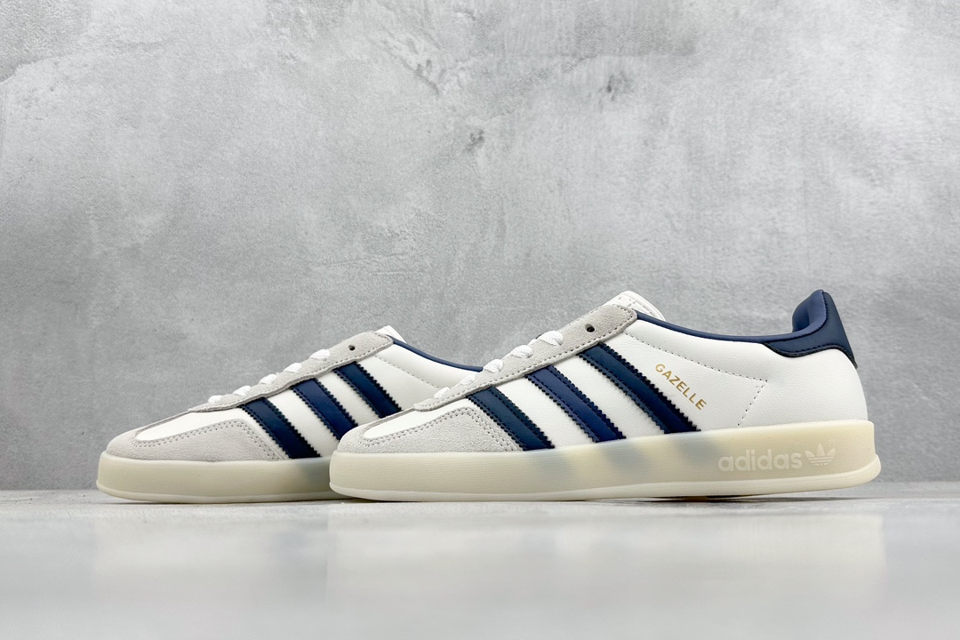 160 YH adidas Originals Gazelle INdoor 三叶草休闲防滑耐磨低帮板鞋 IG1643