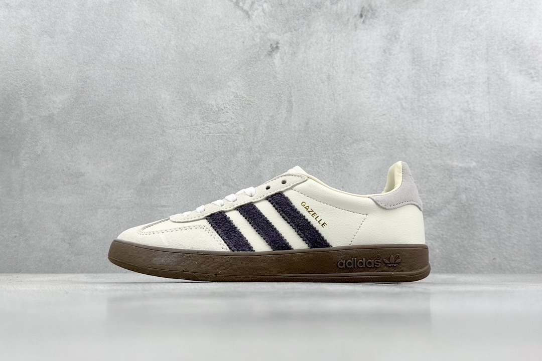 190 adidas Originals Gazelle INdoor 三叶草休闲防滑耐磨低帮板鞋  IH8548