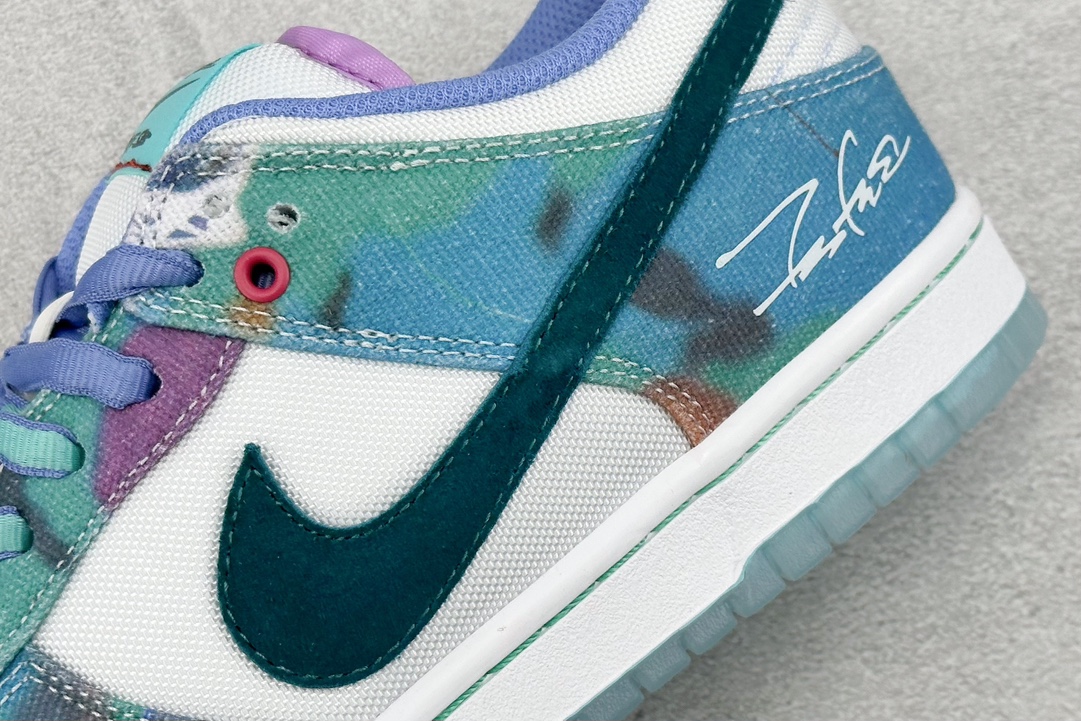 310 ZY版 Futura Laboratories x Nike SB Dunk Low 白蓝 HF6061-400