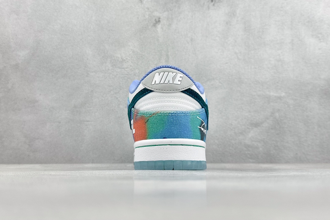 310 ZY版 Futura Laboratories x Nike SB Dunk Low 白蓝 HF6061-400