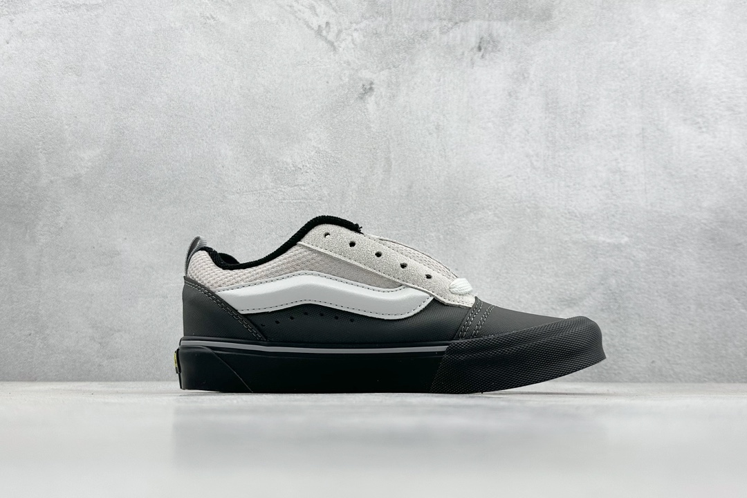 140 Vans OG Classic Slip-Og 酸洗复古 灰黑面包鞋  VN0A45JK4KA