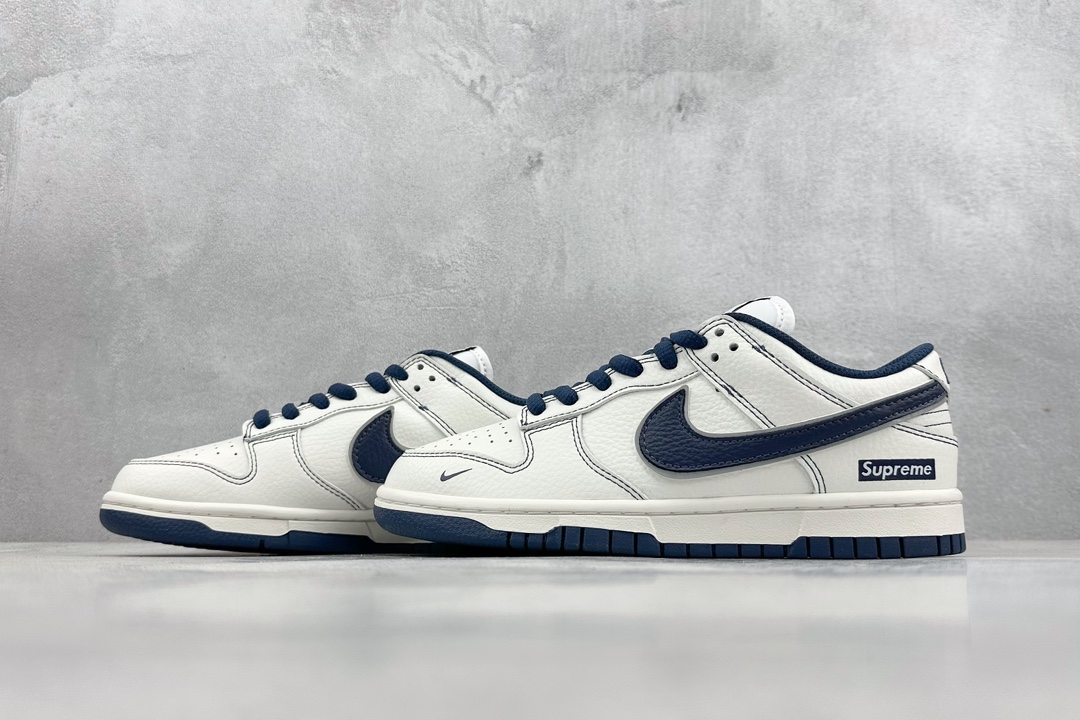 200 NIKE SB Dunk Low x Supreme 白深蓝满天星 RM2308-238