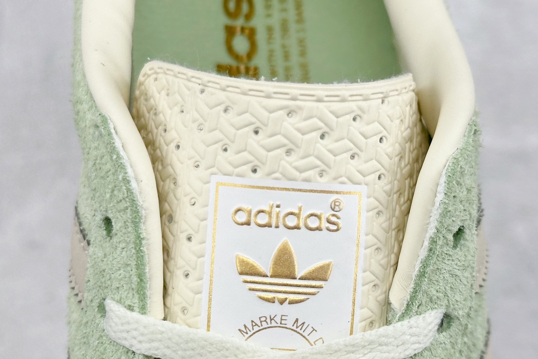 160 R版 adidas originals Gazelle绿色 IE2948