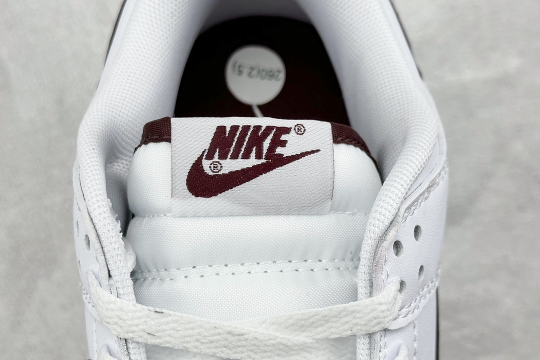 200 ST NIKE SB Dunk Low "Night Maroon" 白棕 DV0831-102