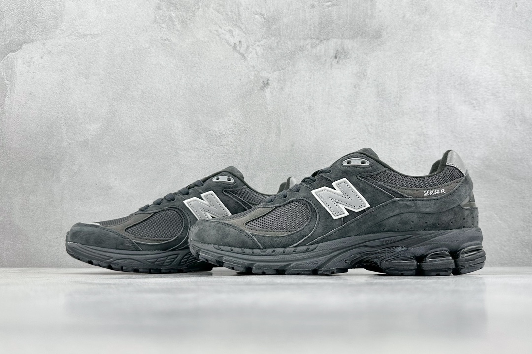 180 HG版 New Balance 2002R 做旧黑 新百伦经典配色 M2002RBV