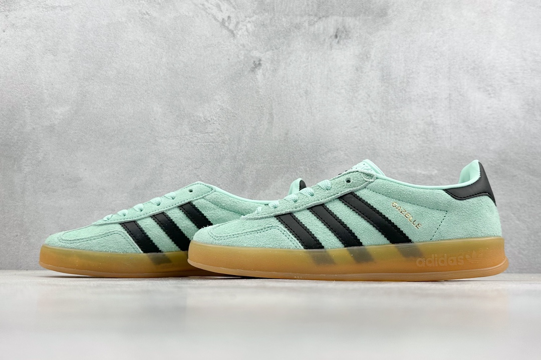 160 YH Adidas originals Gazelle Indoor adidas Originals 便為我們帶來了全新配”黑绿”IH7488