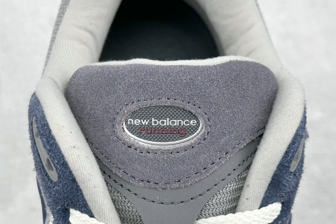 260 New Balance 2002系列 经典灰 复古休闲跑步鞋 M2002REL