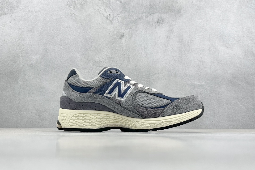 260 New Balance 2002系列 经典灰 复古休闲跑步鞋 M2002REL