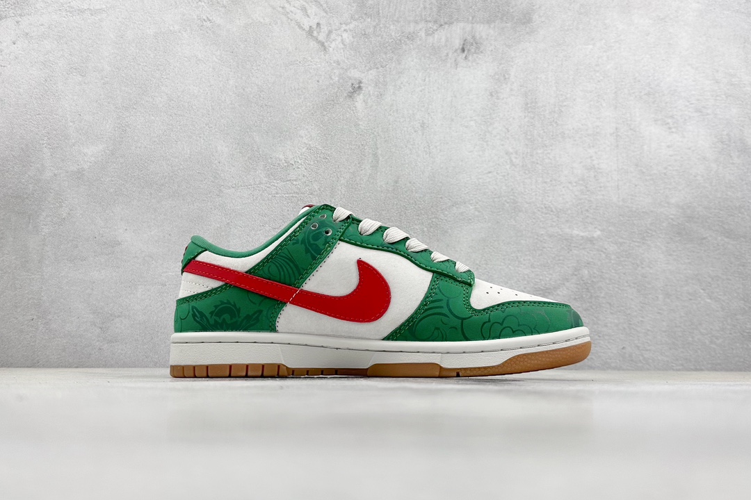 280 Nike SB Dunk Low x Louis Vuitton 中国年限定 XP3802-331