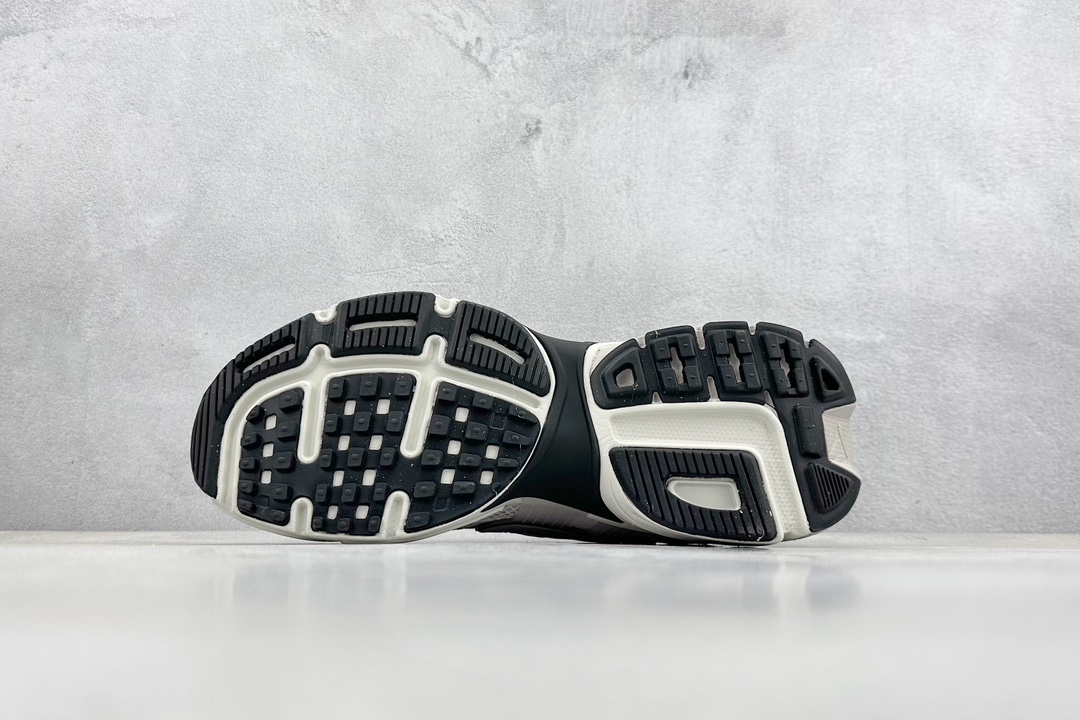 Nk V2K Runtekk Run shock-absorbing and non-slip retro low-top running shoes FN6703-001