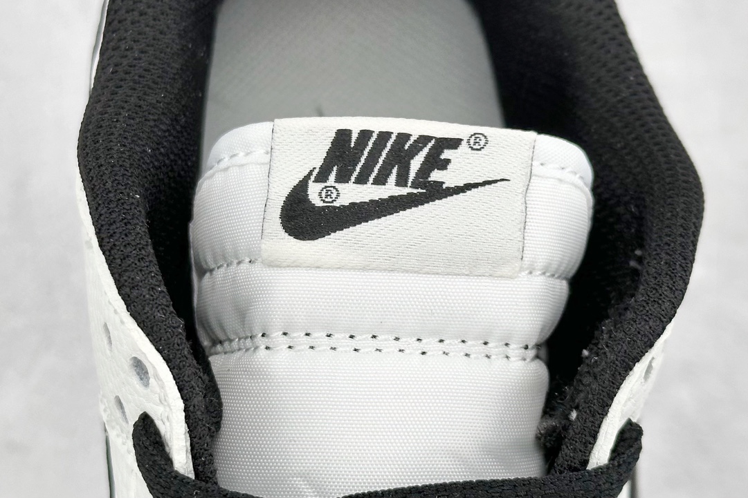 DNike Dunk Low NYC Beige Black NC2103-301
