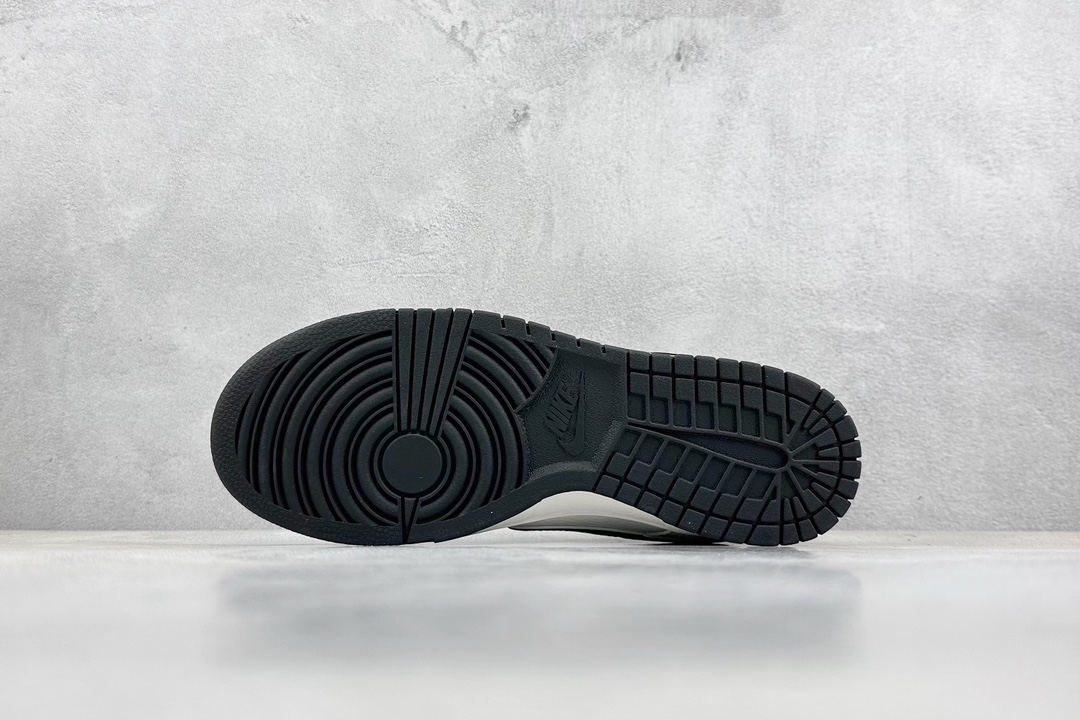DNike Dunk Low NYC Beige Black NC2103-301