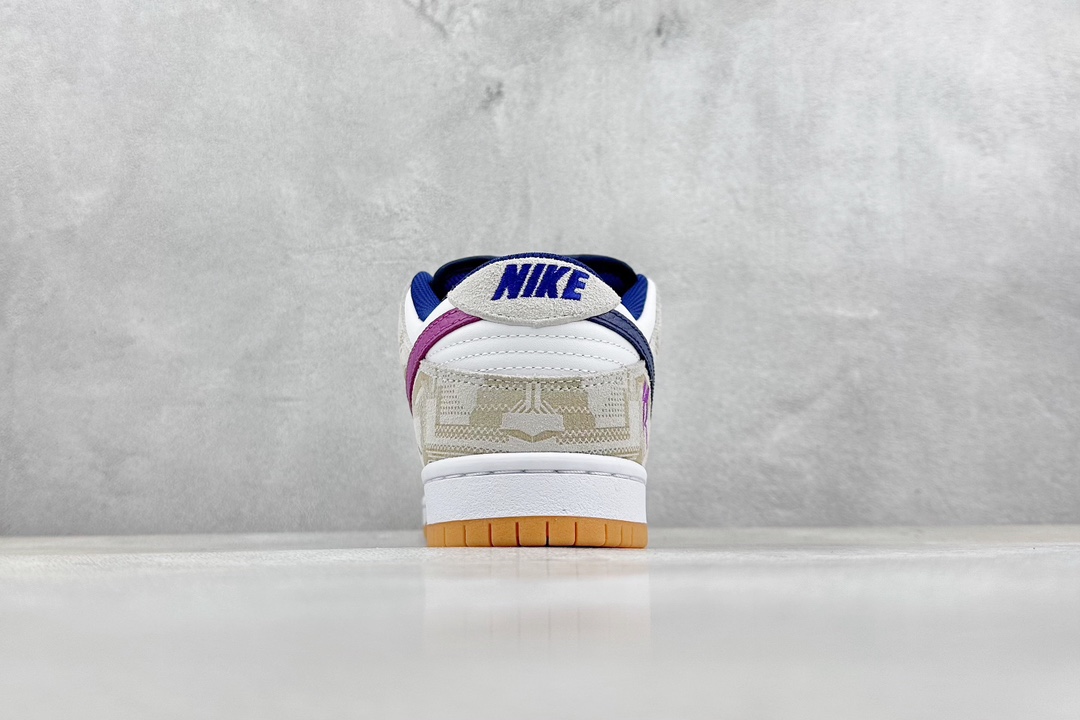 300 N版 Rayssa Leal × Nike Dunk SB "Pure Platinum andVivid Purple" 紫白 FZ5251-001