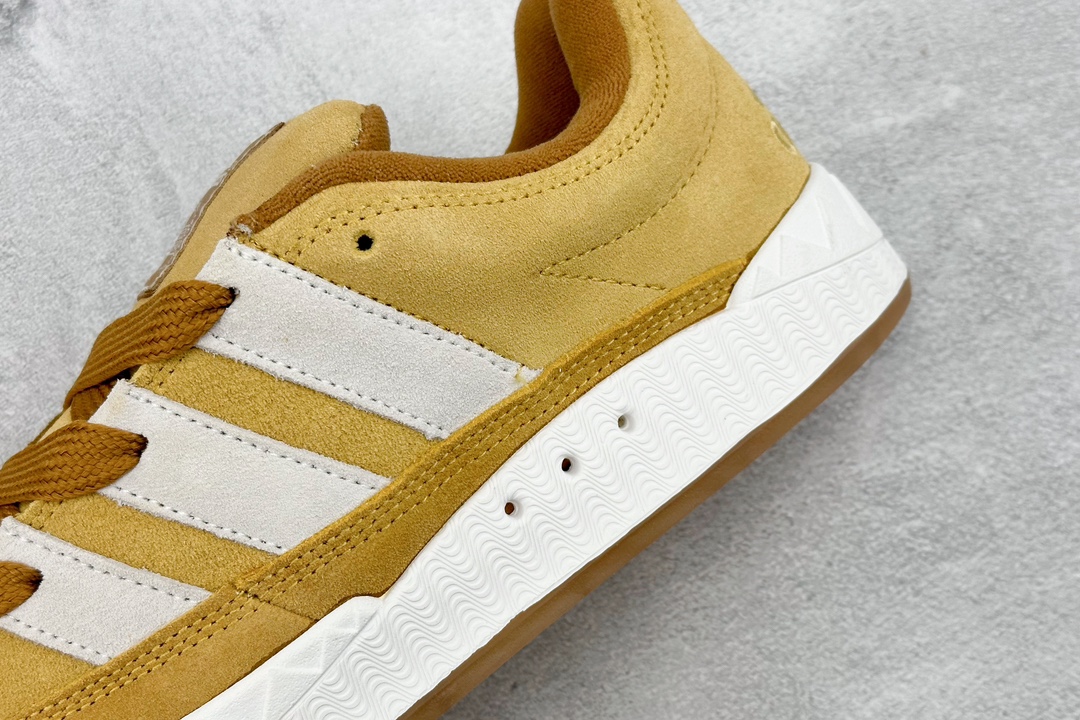 XL version of Adidas Adimatic Low Matic series low-top IF8797