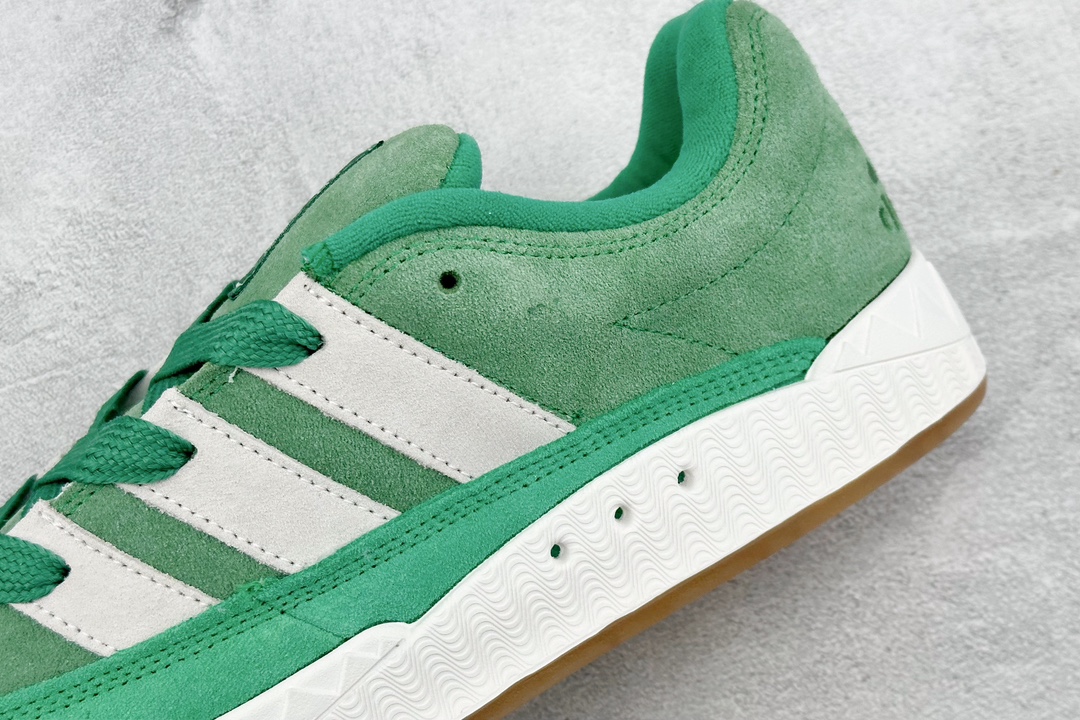 XL version of Adidas Adimatic Low Matic series low-top retro shark bread shoes sports casual skateboard shoes ID8267