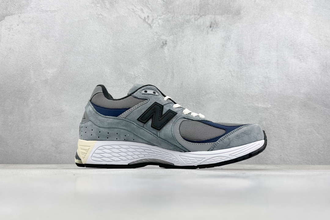 DT tested version of New Balance 2002R retro item correct version M2002RU2