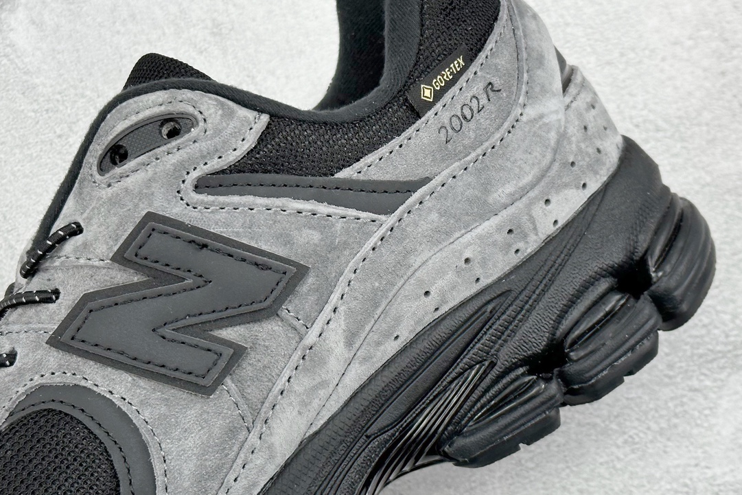 DT tested version of New Balance 2002R Retro item correct version M2002RXZ