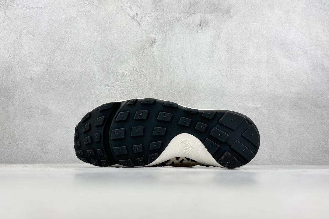 260 NIKE Air Footscape Woven 不对称编织休闲鞋  FB1959-102