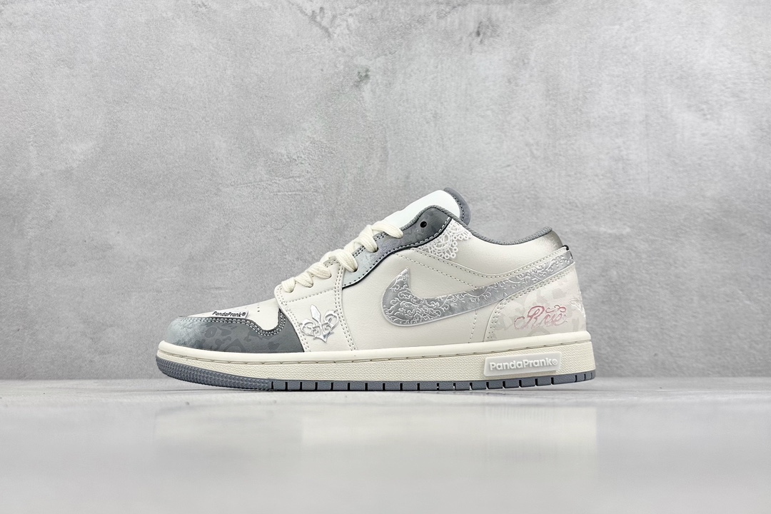 300 礼盒版 Air Jordan 1 Low 熊猫恶作剧 摩登薇境 格雷系 坚毅之花  553560-053