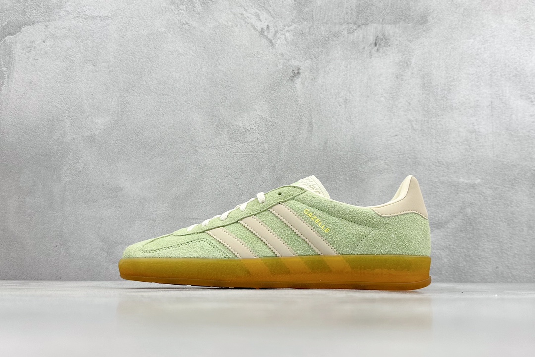 200 Cs版 adidas Originals Gazelle INdoor 三叶草休闲防滑耐磨低帮板鞋 IE2948