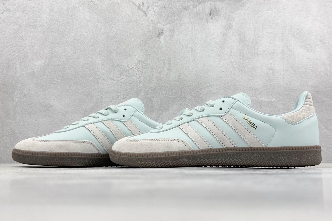 160 adidas originals Samba OG 此款以简约大方的造型设计 D98158