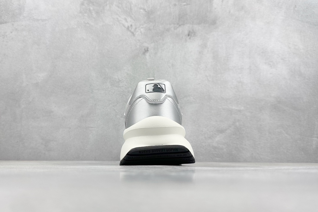 MLB Chunky Retro Print Shoes