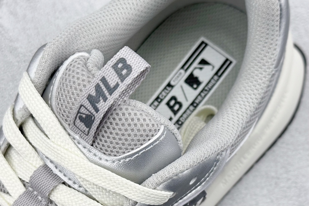 MLB Chunky Retro Print Shoes