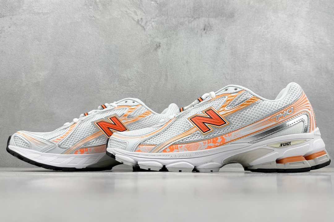 240 New Balance 740系列复古老爹风休闲运动慢跑鞋 MR740SE