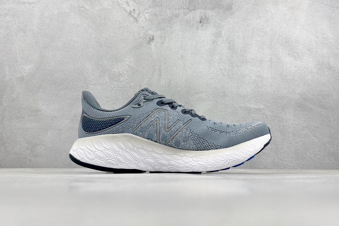 200 New Balance NB FuelCell Supercomp NB X REBEL 跑步鞋 M1080G12