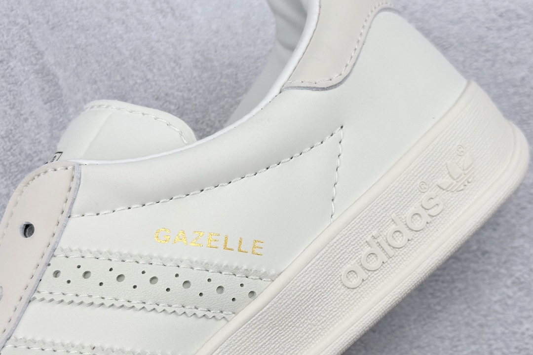 150 adidas Originals Gazelle INdoor 三叶草休闲防滑耐磨低帮板鞋 IE8407