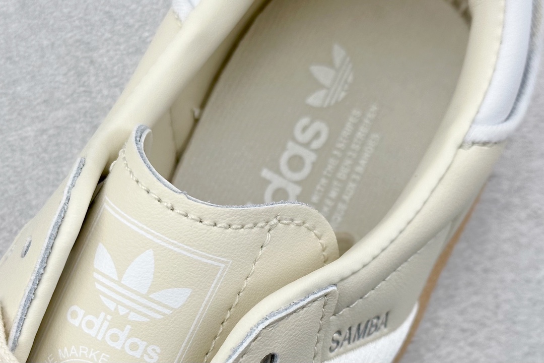 150 adidas originals SambaE W OG  ID0434