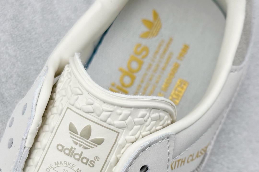 190 adidas originals Samba 浅灰色  IH0090